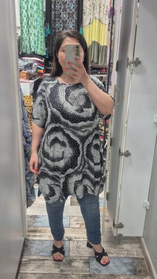 Bluz siyah beyaz galaksi desen