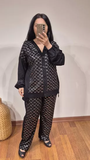 Eşofman takımı varak baskı detay siyah renk