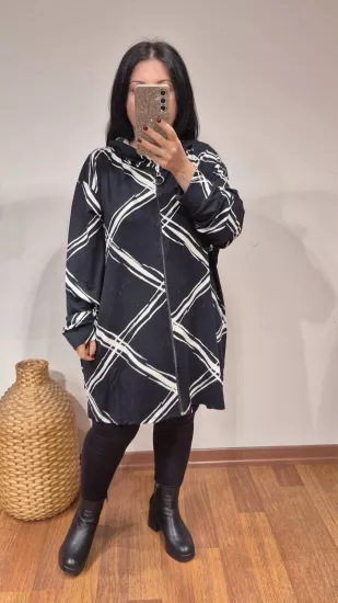 Kapüşonlu çizgi desen