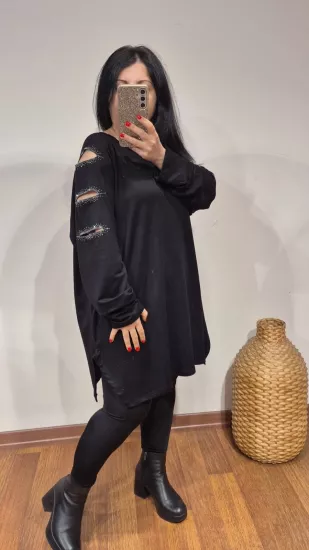 Bluz Premium Alman Kumaş Üç Pencere Taşlı Model siyah renk