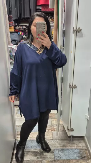 Bluz premium V yaka taşlı leopar detay lacivert bluz